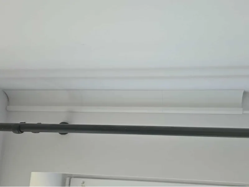 Ceiling cornice for LED strip