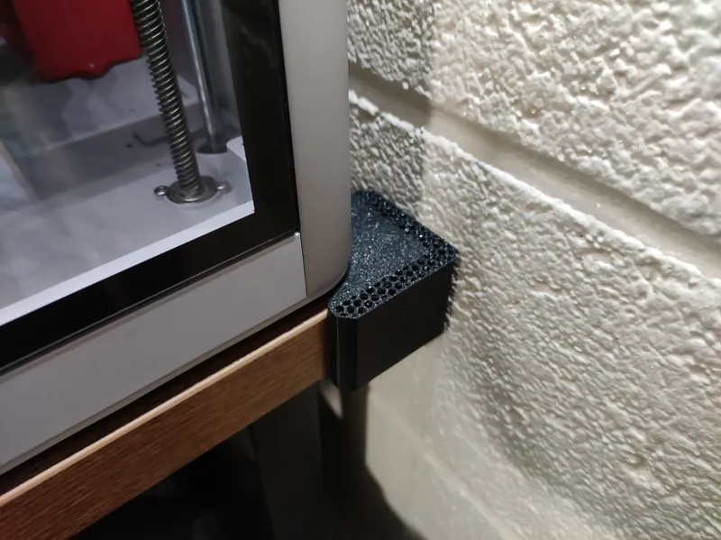 Table corner anti-vibration bumper for 3D printer 