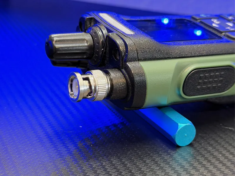 UV-32 / DM-32 BNC Adapter Support Collar