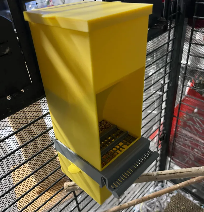 Budgie self-feeder
