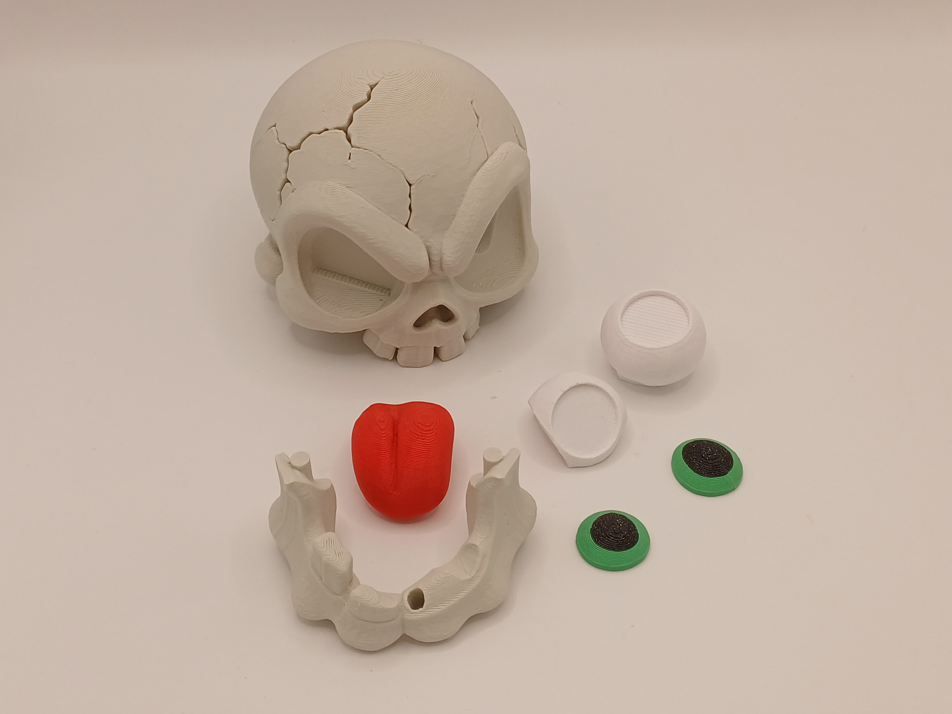 Goofy Chibi Skull - 1