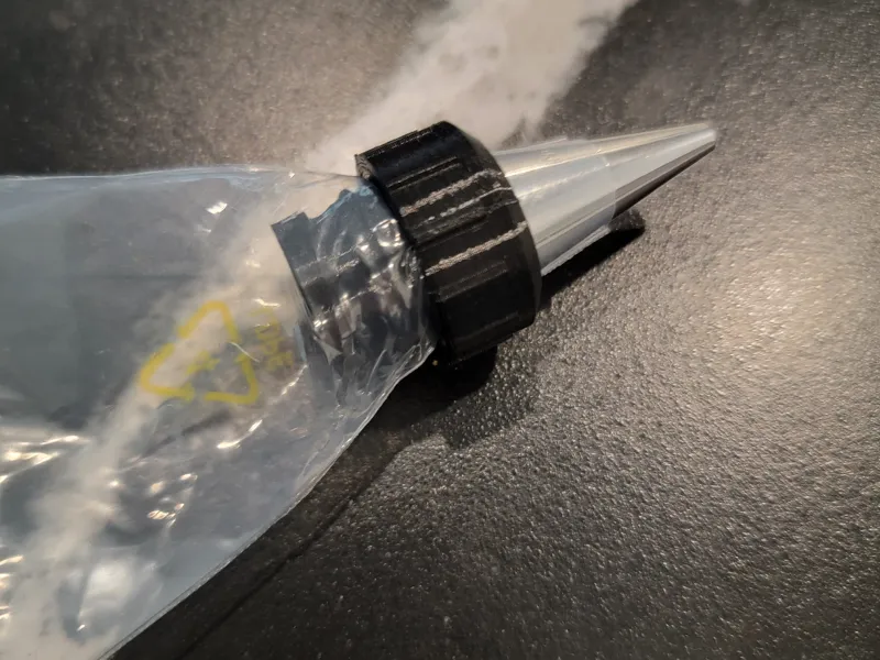 Pastry Bag Nozzle Holder