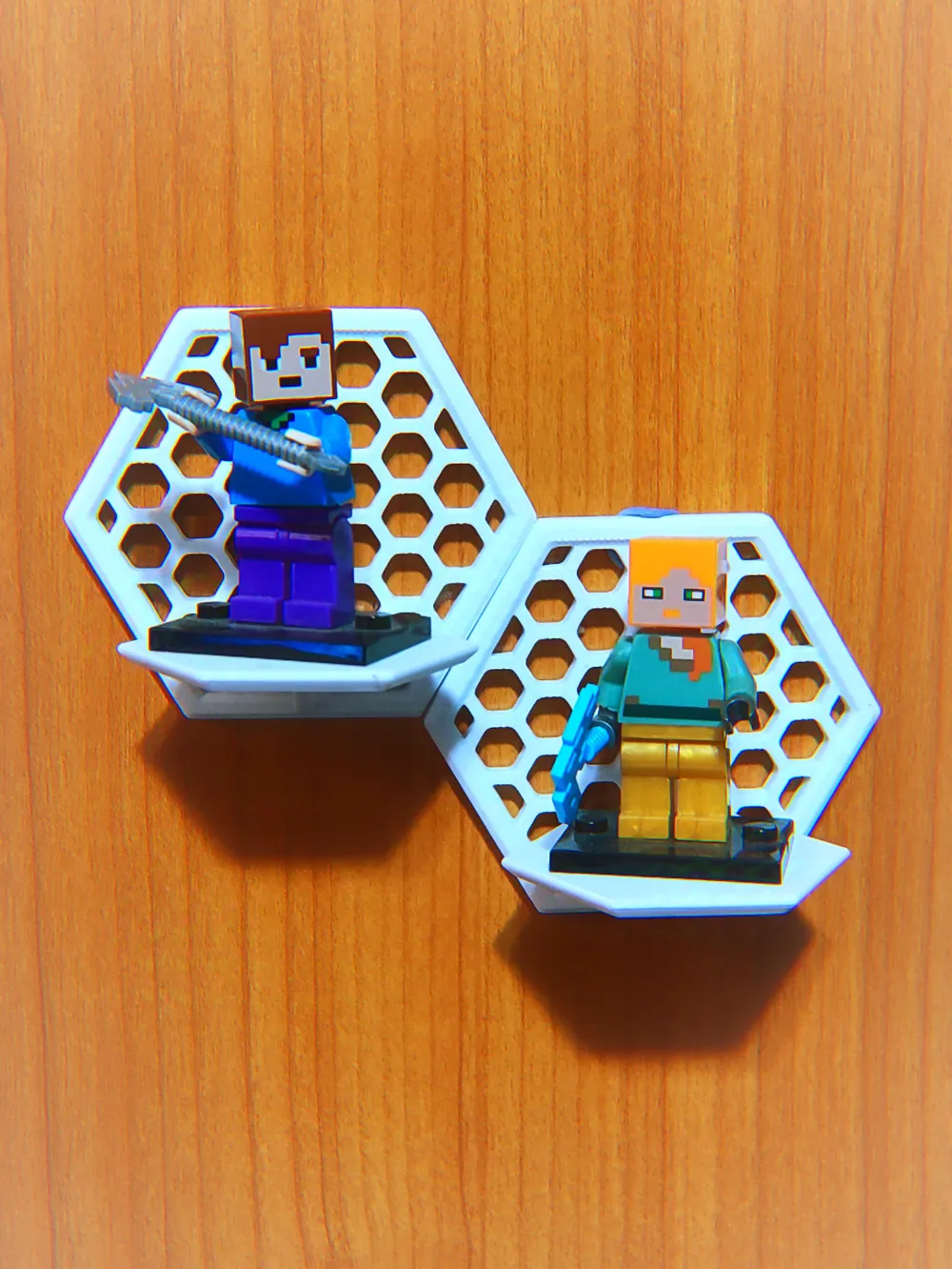 Honeycomb Display By ArmoredWolf MakerWorld honeycomb-display-by-armoredwolf-makerworld