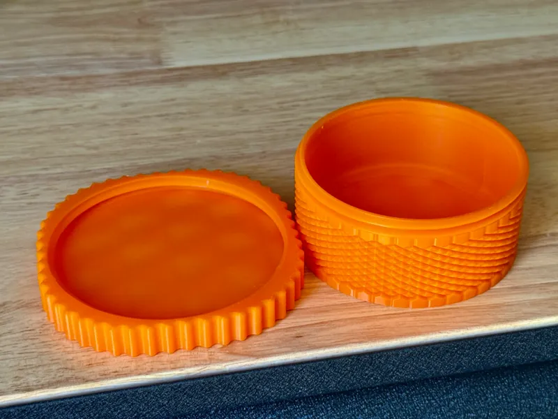Knurled Screw Lid Container