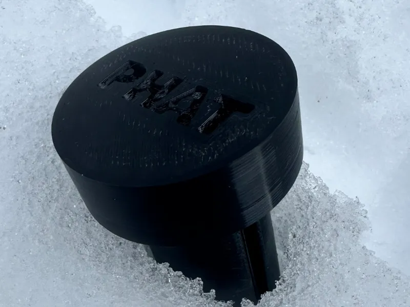 Jerrycan metal nozzle plug