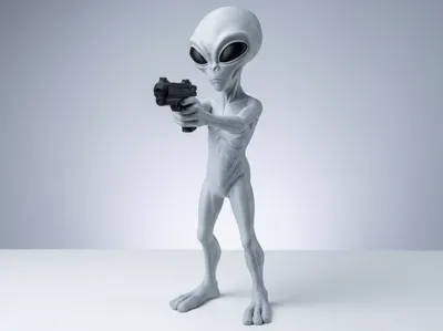 Giant Alien Warrior with Laser Gun (70cm / 27.5")