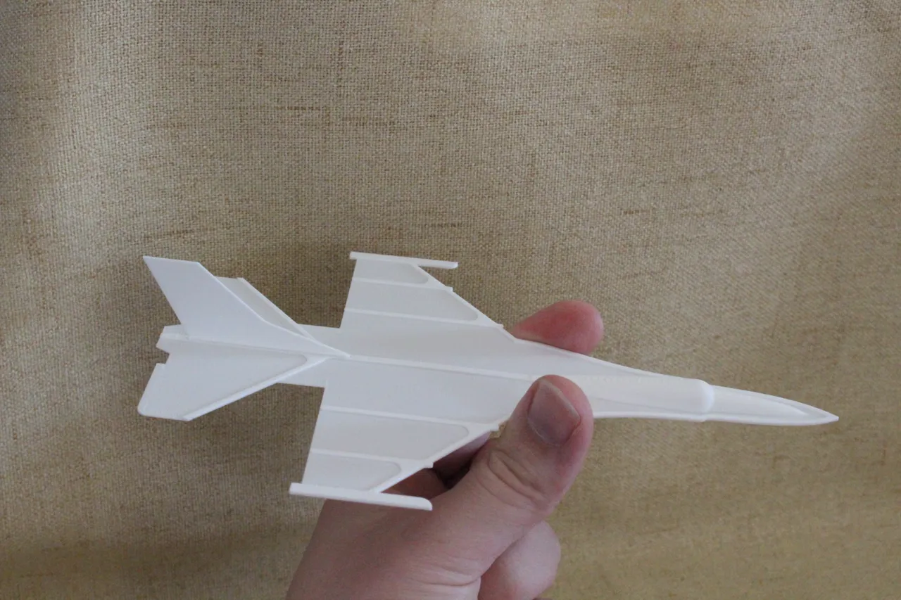 Throwable Fighter Jet (F-16) view 2