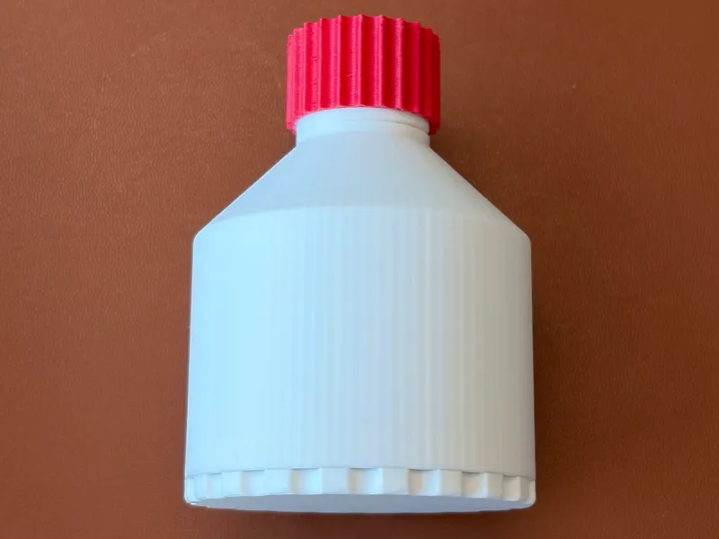 Protein Scoop Container – Easy Fill & Pour Design