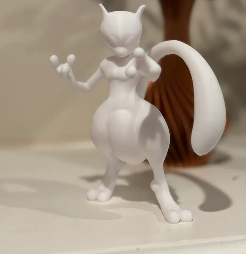 Mewtwo - Freestanding Model