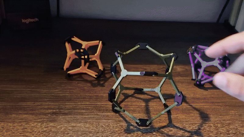 OctaMorph - Expanding Polyhedron