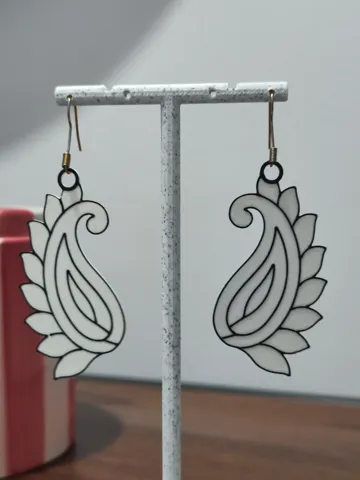 Pendientes: Aretes Swoosh of Paisley — vista de referencia 2