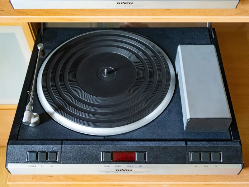 Revox B791 Plattenspieler Nextel Verblendung