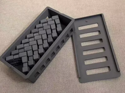 Slide On Lock Container 