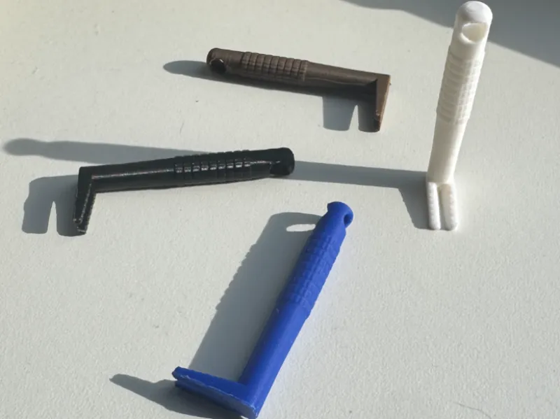 Tick Remover / Zeckenentferner