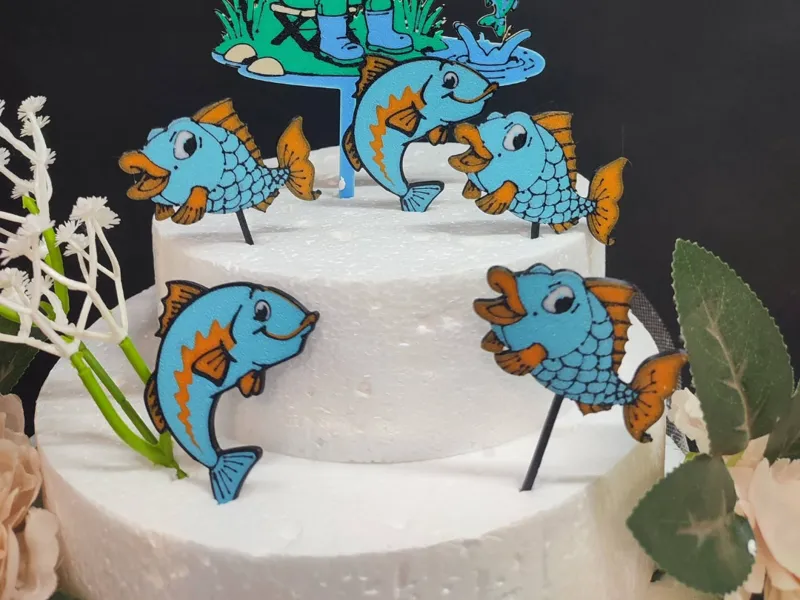 fish topper