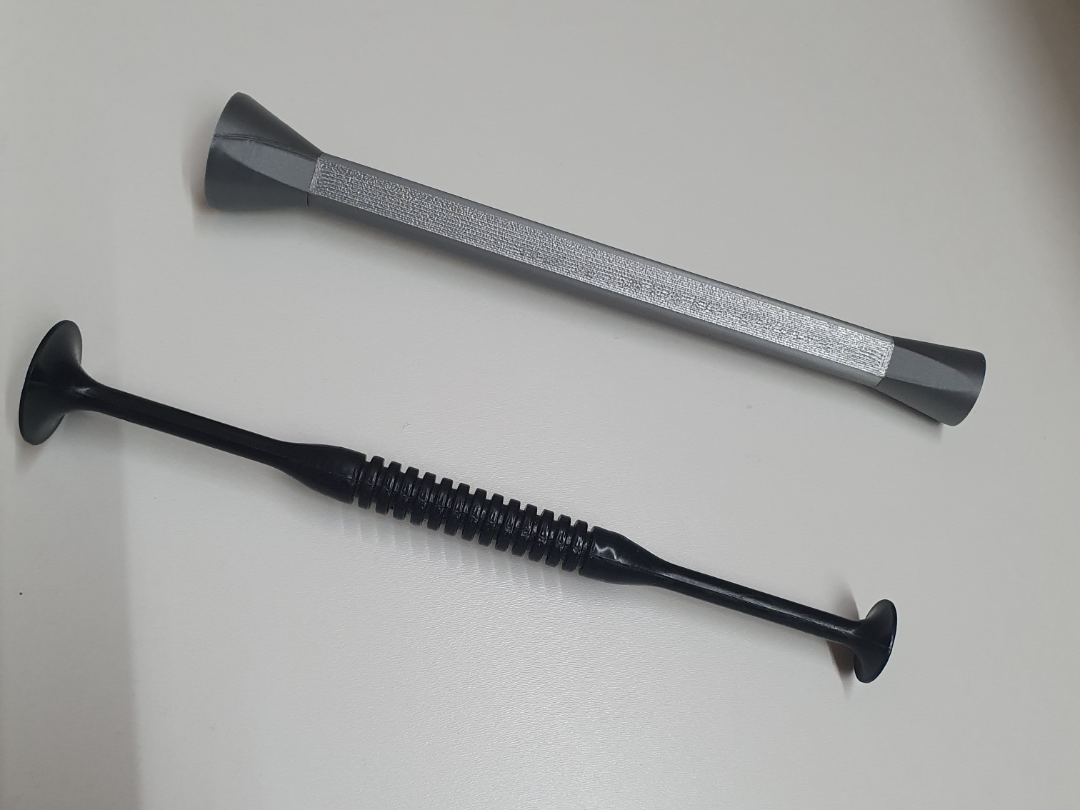 bait compressor feeding fishing rod