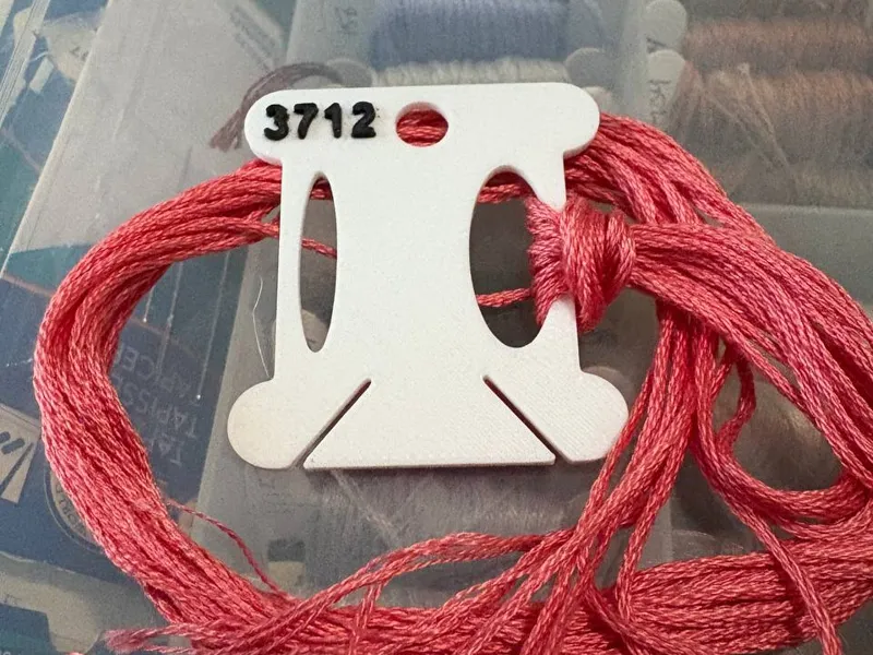 The PERFECT Perfect Embroidery Floss Bobbin