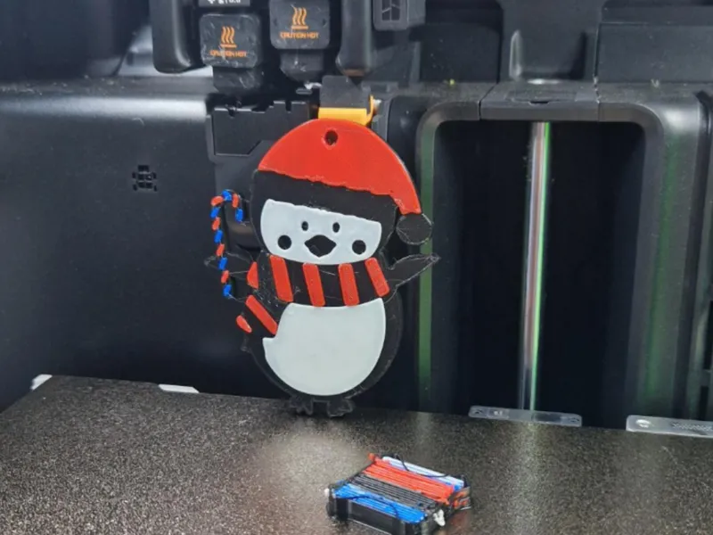 Weihnachtspinguin