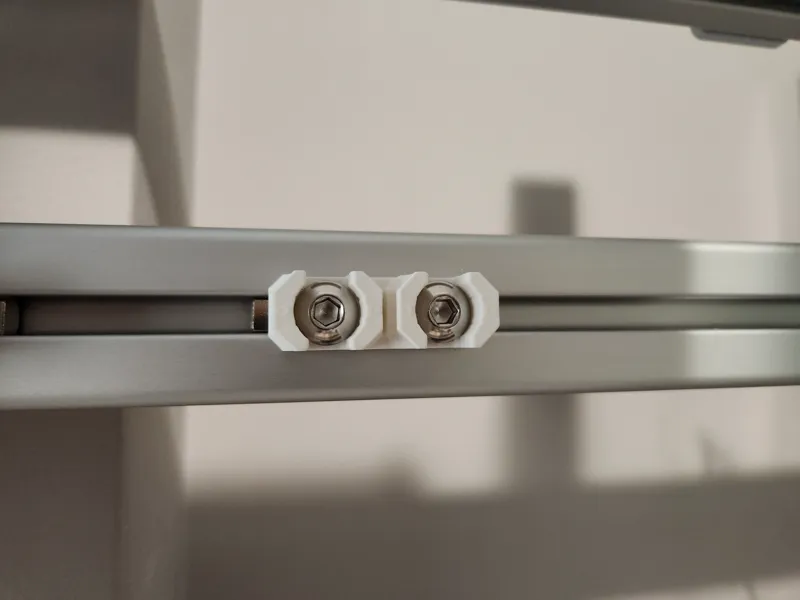 Multiboard Offset Snaps for M8 4040 Extrusion