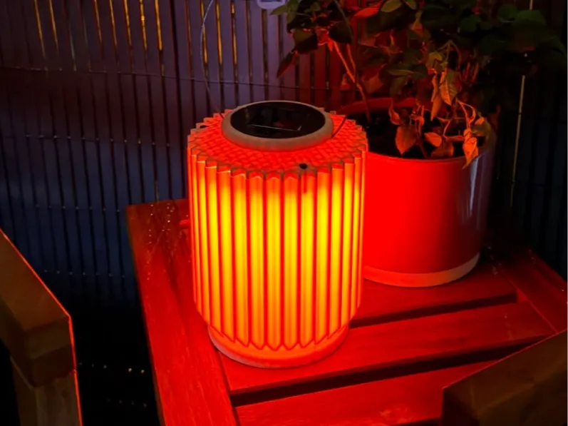 Solar lamp