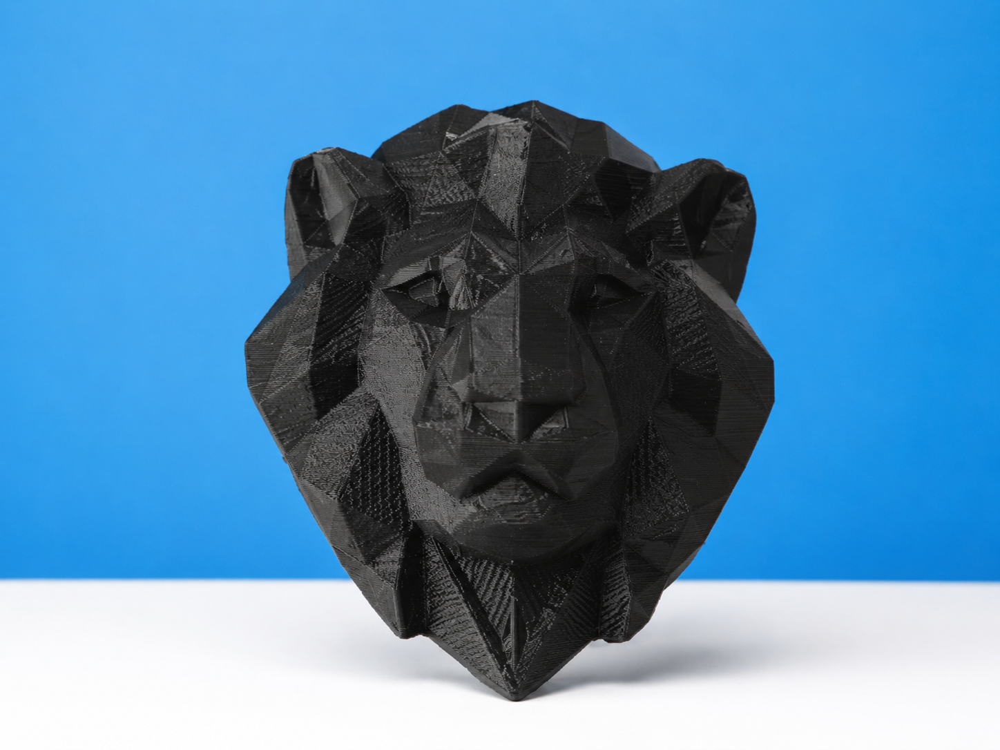 Miniatura 4 do modelo 3D Lion Head Low Poly