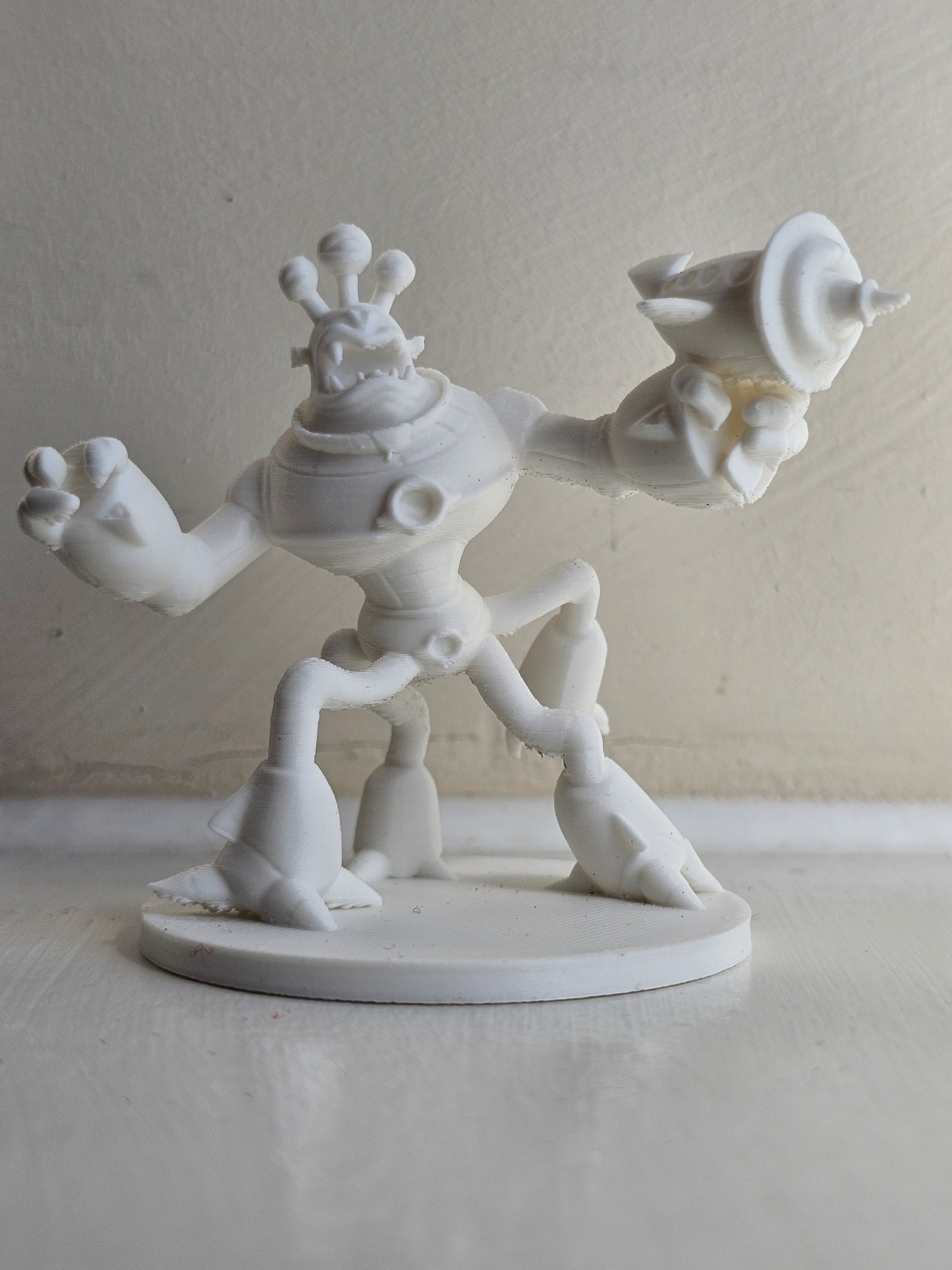 Miniatura 2 do modelo 3D alienoid