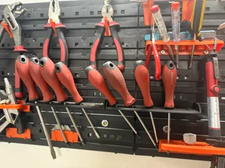Wall holder tool - screwdriver