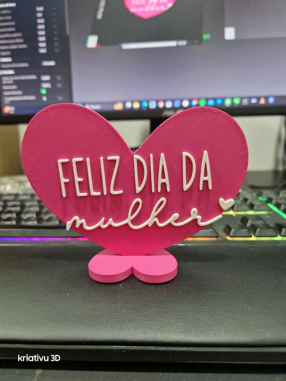 Feliz Dia Da Mulher By Kriativu 3D MakerWorld feliz-dia-da-mulher-by-kriativu-3d-makerworld