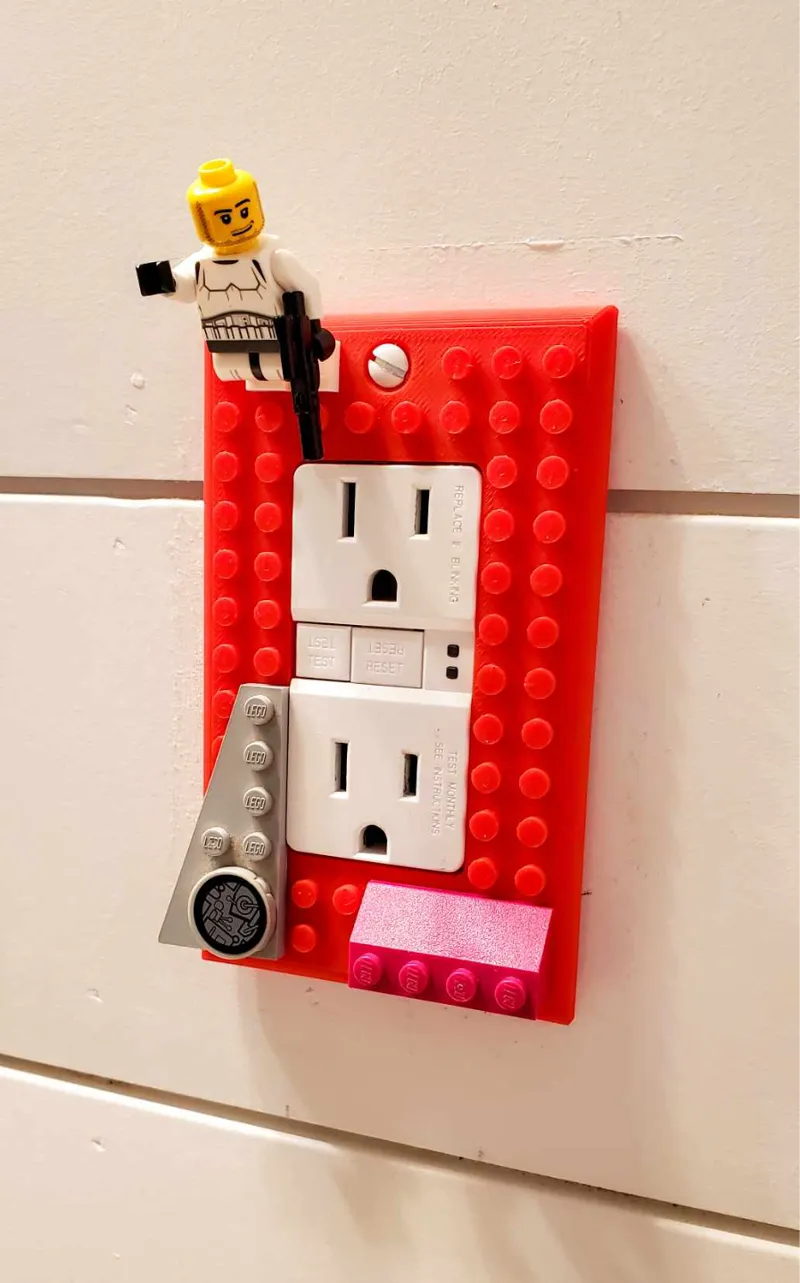 Single GCFI brick cover plate - small profile