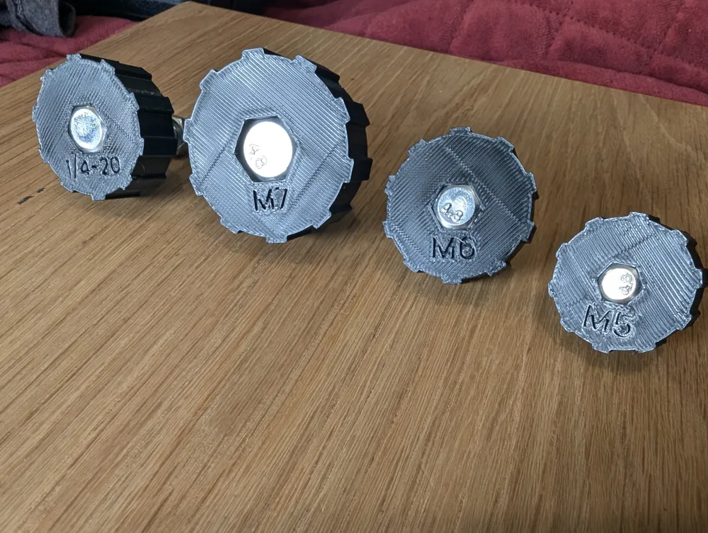 M5 Universal Universal Bolt Knobs – M5, M6, M7 & 1/4-20 - Free 3D Print Model ...