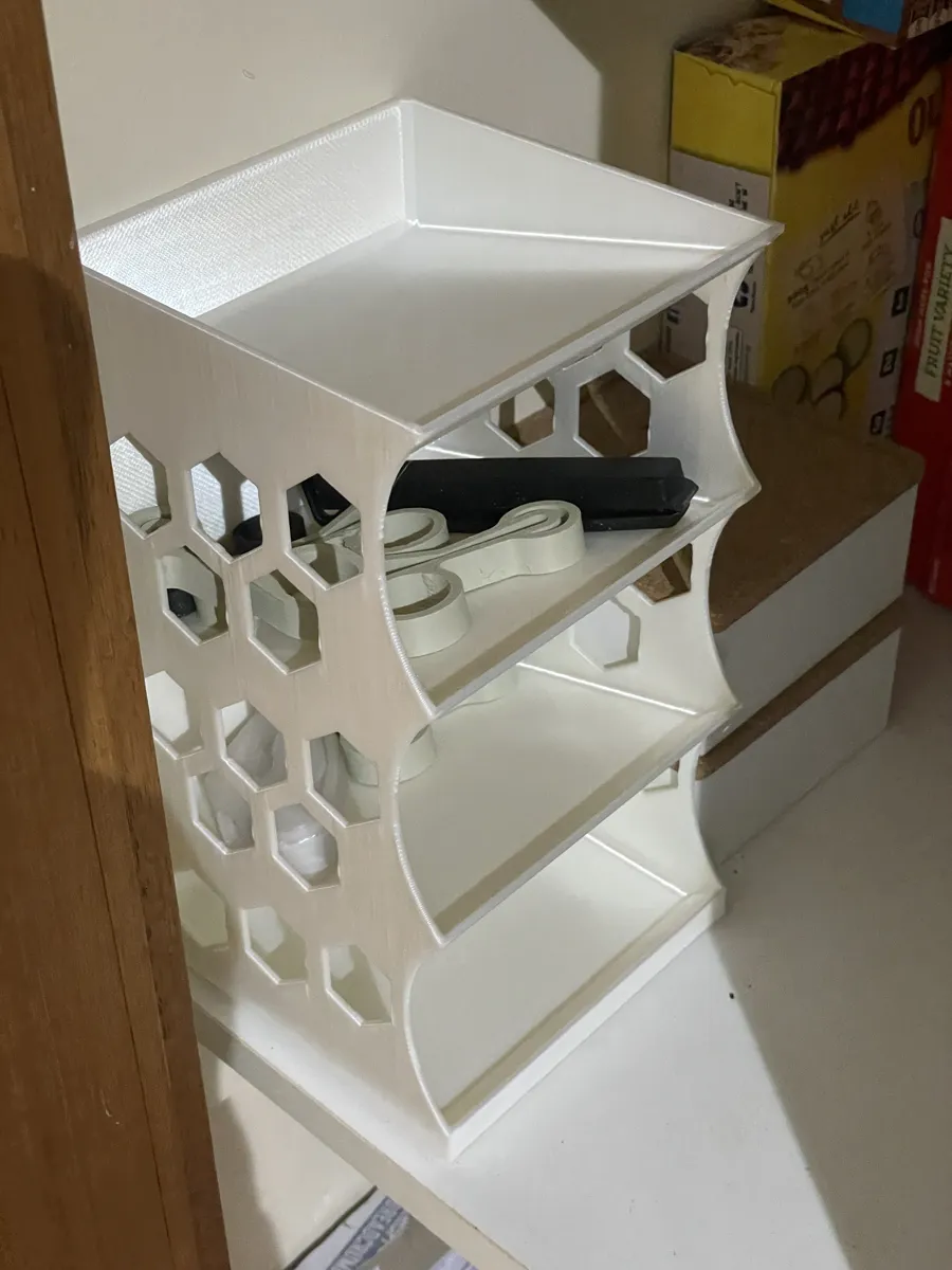 Petites étagères