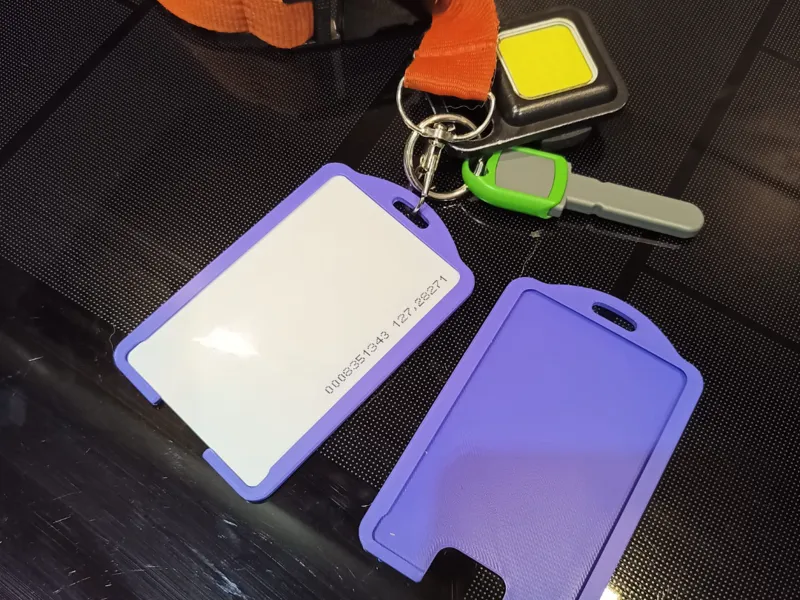 Porta Badge Professionale