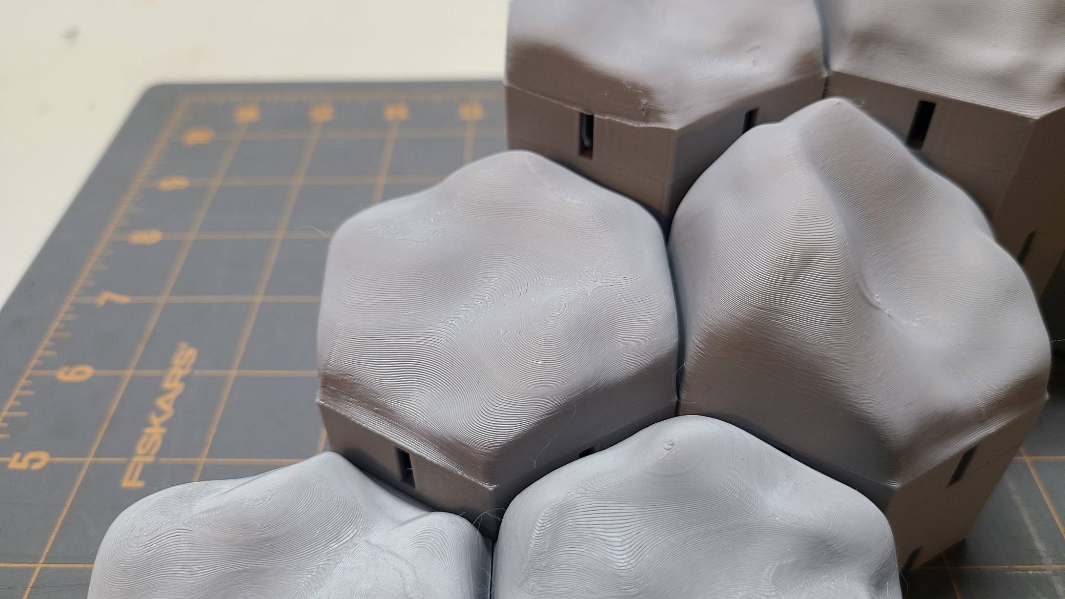 Miniatura 8 do modelo 3D Modular 3D Printable Mini RC Crawler Rocks