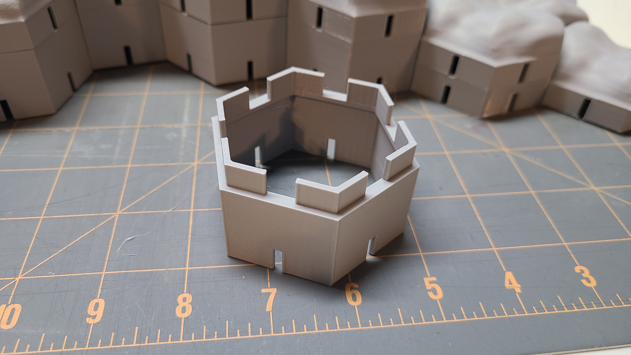 Miniatura 1 do modelo 3D Modular 3D Printable Mini RC Crawler Rocks