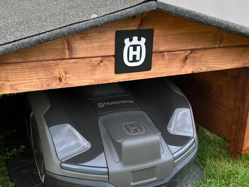 Husqvarna Garagenlogo