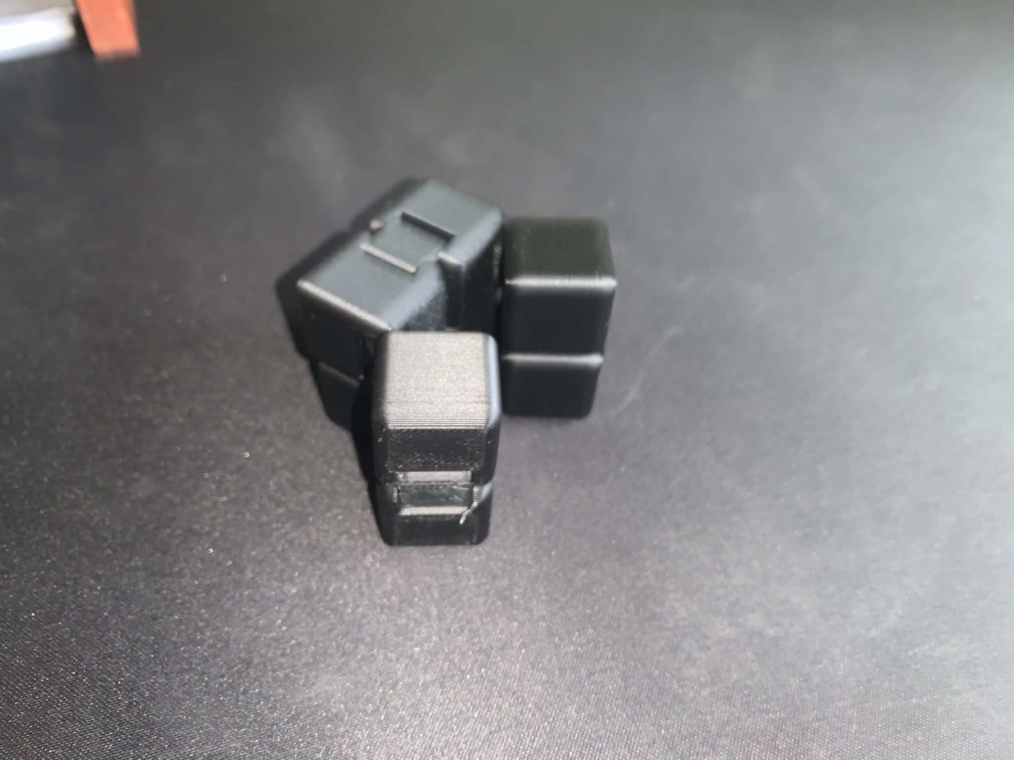 0.24mm layer, 2 walls, 3% infill