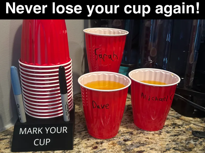MARK YOUR CUP plastic cup holder