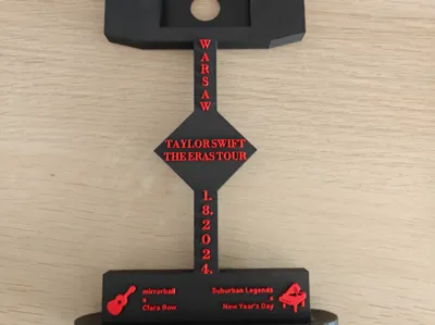 Taylor Swift Eras Tour Bracelet Holder - Warsaw