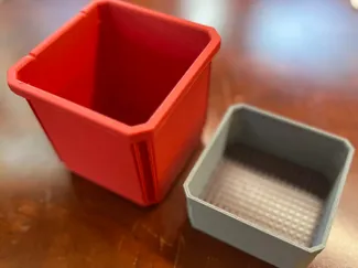 Packout Bin w/tray