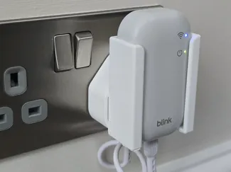 Blink Camera 4th Gen Sync Module UK Socket Holder 