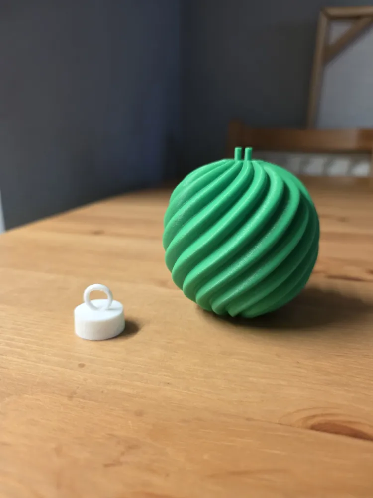 Christmas Bauble NO AMS - Free 3D Print Model - MakerWorld