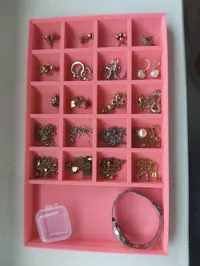 Organiseur à bijoux 20 petits compartiments + 1 grand — photo 3