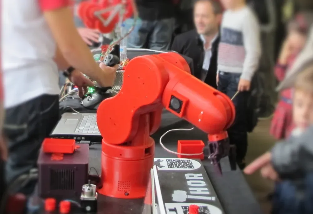 Thor - Open Source, 3D printable Robotic Arm Remixed by sergi - MakerWorld