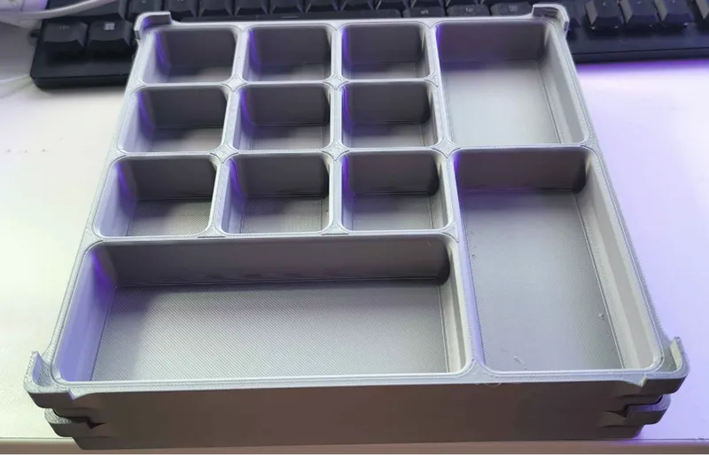 Stackable organiser for screws or something