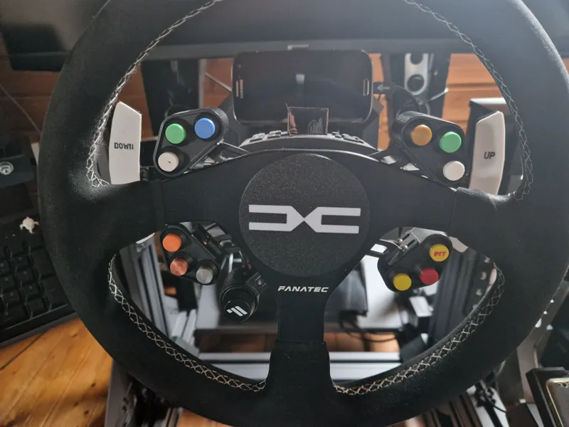 Fanatec-Lenkrad-Logo´s-2