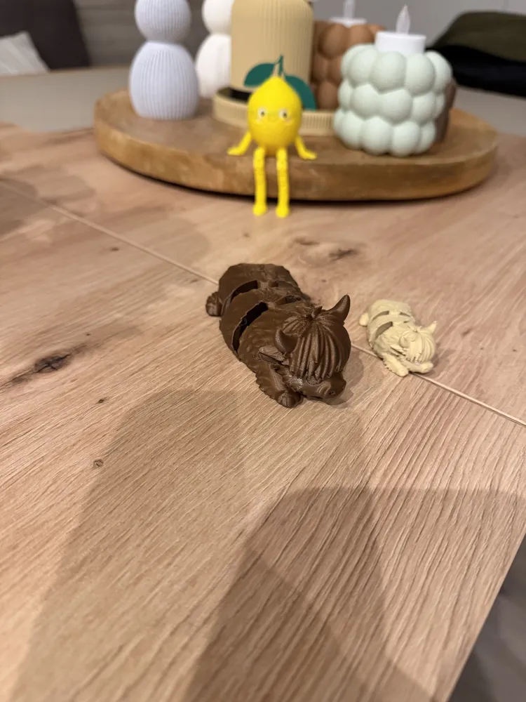 Flexi Highland Cow – Cute & Articulated - Free 3D Print Model - MakerWorld
