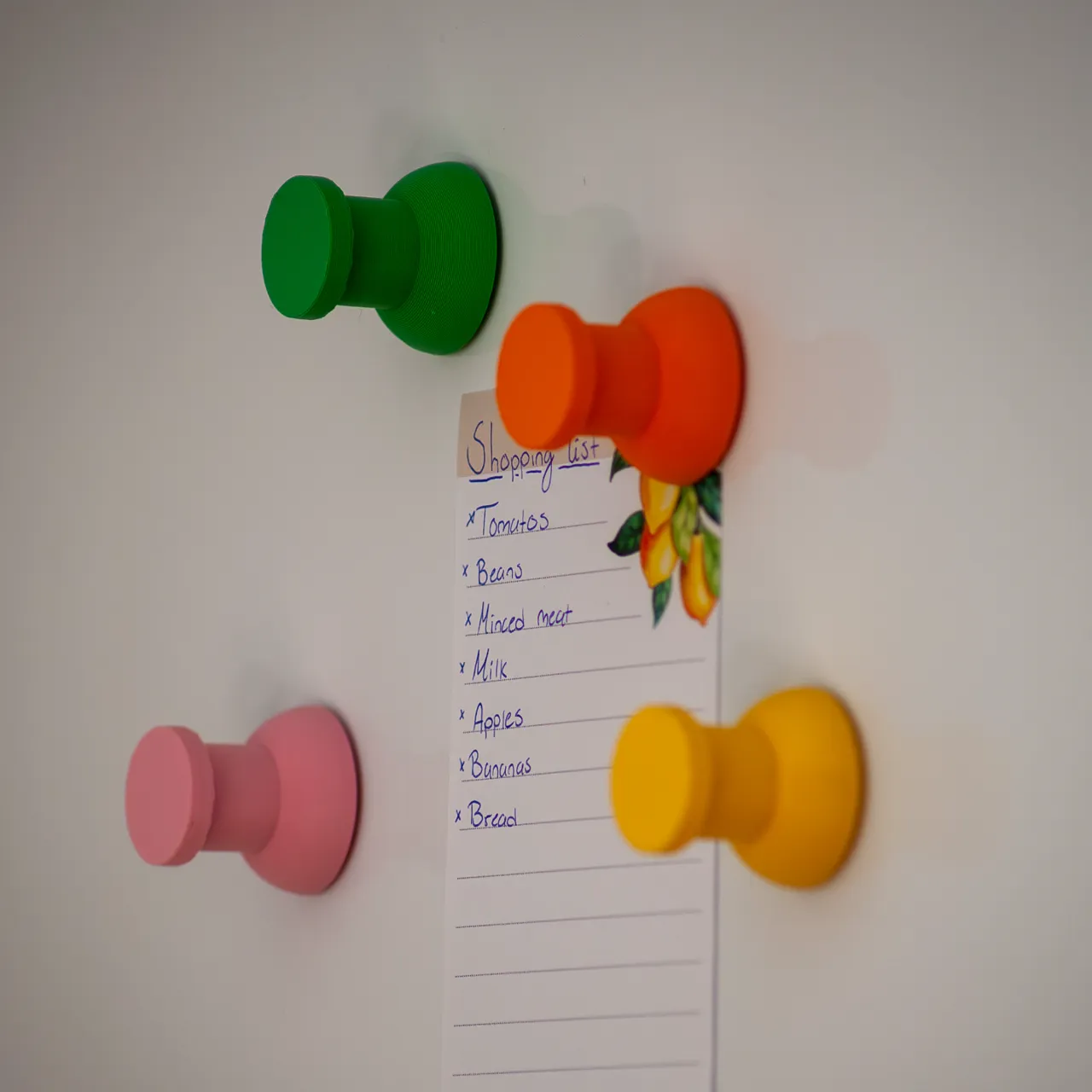 Pushpin magnet 25mm view 2