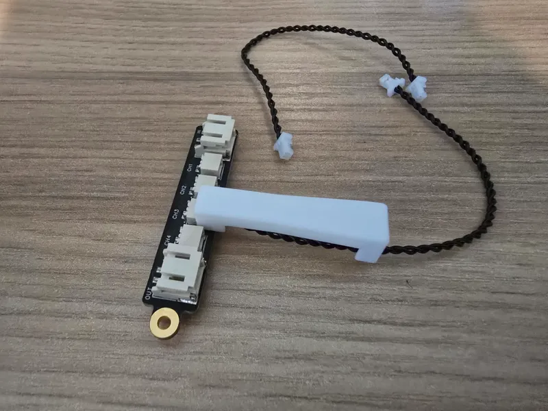 Disconnect Tool for PH2.0 and SH1.0 connectors