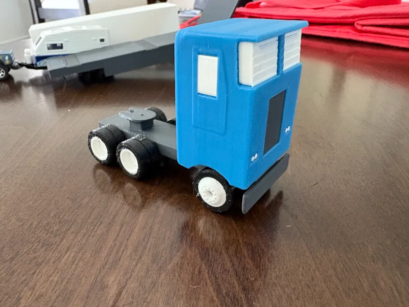 1/64 Peterbilt 362 Day cab (cab only) 