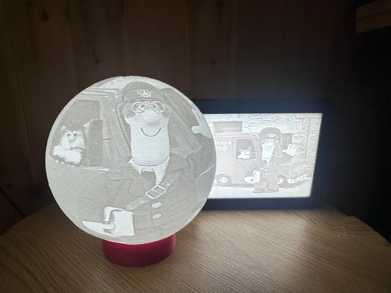 Postman Pat Lamp (with Bambu LED Insert Options)